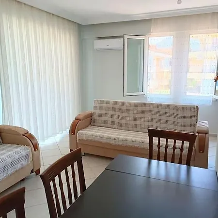 Fethiye'de Merkezi Konumda 1+1 Daire * Fethiye