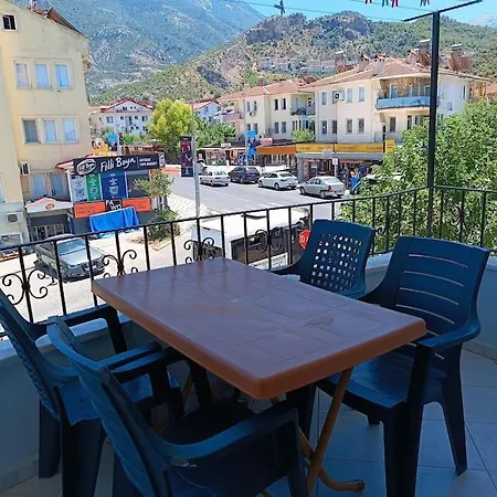 Fethiye'de Merkezi Konumda 1+1 Daire Apartament