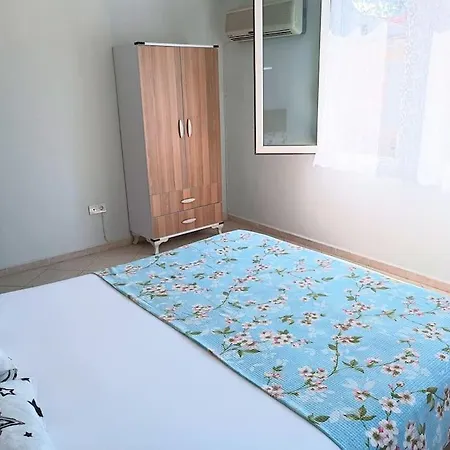 Fethiye'de Merkezi Konumda 1+1 Daire Fethiye