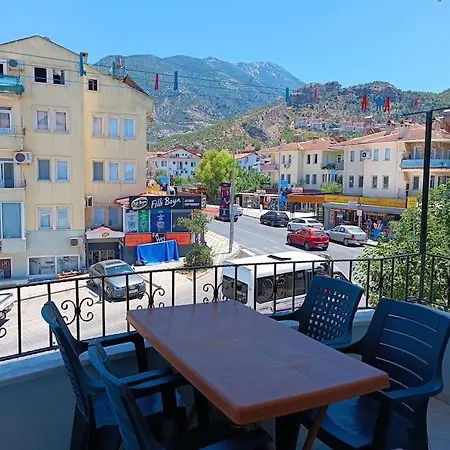 Fethiye'de Merkezi Konumda 1+1 Daire *